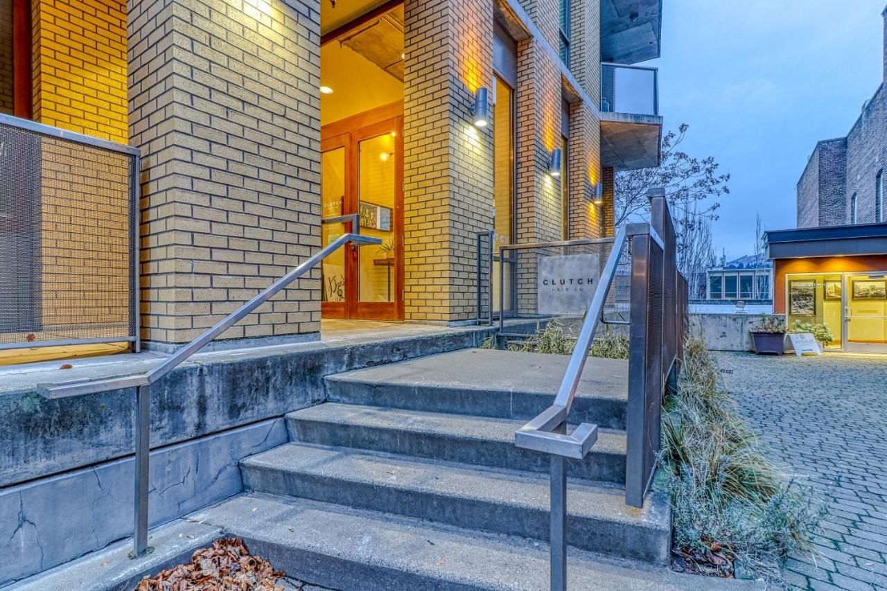 Oak Street Lofts Hotel Hood River Exterior foto